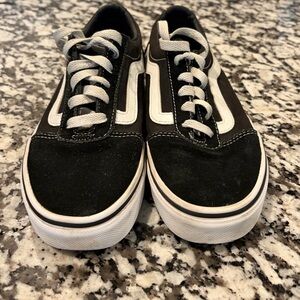 Vans Authentic shoes